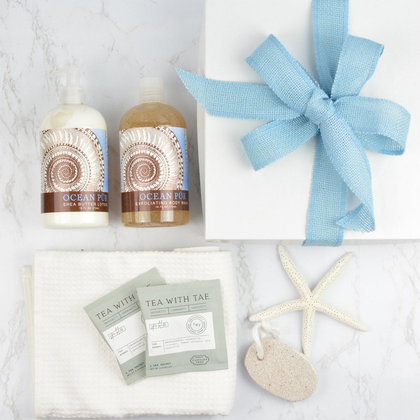 Beach Relaxation Gift Box – Coastal-inspired relaxation gift with spa items